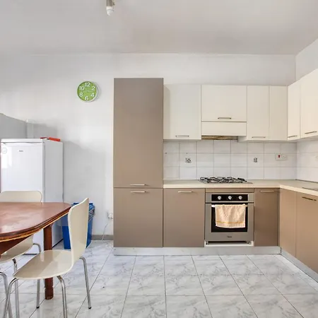 Spacious Swieqi With Private Terraces Is-Swieqi